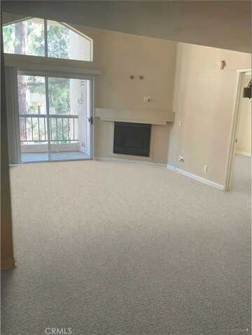 21400 Burbank Boulevard, Woodland Hills, CA 91367