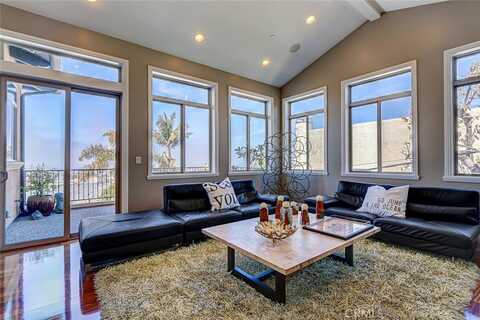 417 Anita Street, Redondo Beach, CA 90278