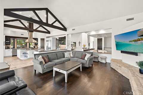 6 Via Presea, Coto de Caza, CA 92679