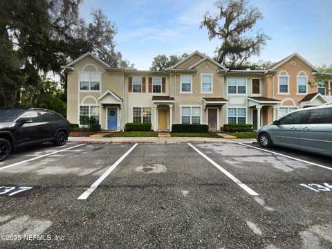 3517 TWISTED TREE Lane, Jacksonville, FL 32216