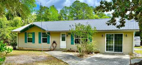121 ROBERTS Boulevard, Satsuma, FL 32189
