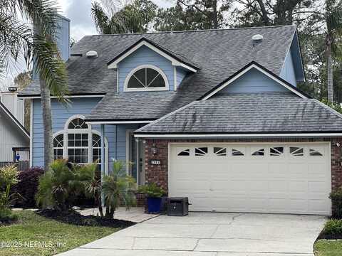 2052 ST MARTINS Drive E, Jacksonville, FL 32246
