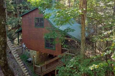 453 Flat Creek Crossing, Blue Ridge, GA 30513