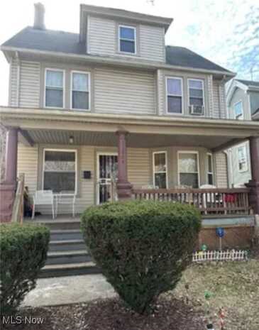 11704 Castlewood Avenue, Cleveland, OH 44108