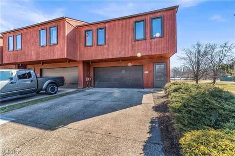 32797 Brookstone Lane, North Ridgeville, OH 44039