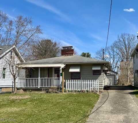 121 Westminster Avenue, Youngstown, OH 44515