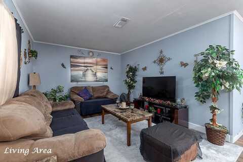 718 Moore Ave, Lufkin, TX 75904