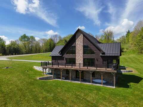 244 Fenoff Heights Lane, Waterford, VT 05819