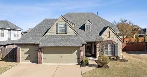 4028 W Roanoke Street, Broken Arrow, OK 74011