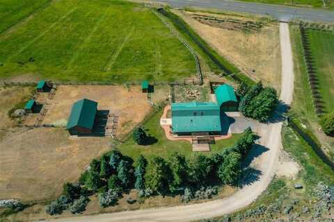 7 Needlegrass Rd, Cody, WY 82414