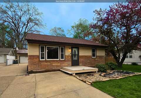 3735 Elmdale Ave., Sioux City, IA 51103
