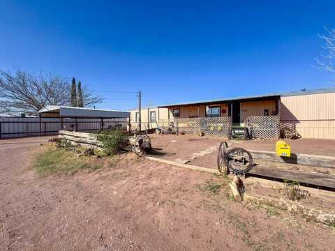 603 Baylor St, Van Horn, TX 79855