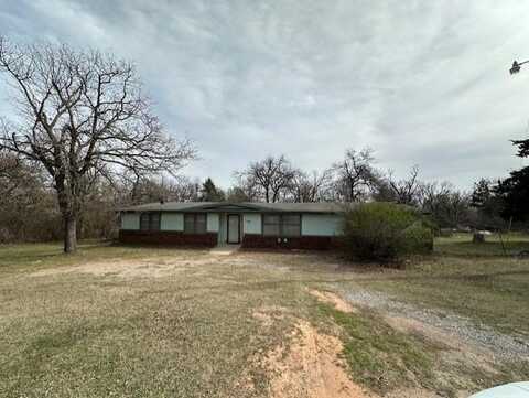 3225 Big Gully Lane, Guthrie, OK 73044