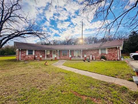 2007 N Milt Phillips Avenue, Seminole, OK 74868