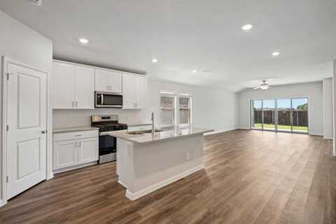 3916 Possum Drive, Farmersville, TX 75442