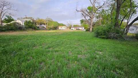 2033 Haltom Road, Haltom City, TX 76117