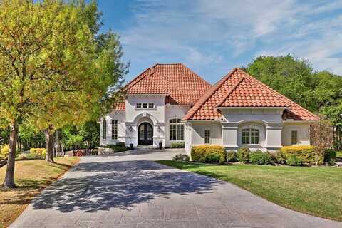 6809 Lahontan Drive, Fort Worth, TX 76132