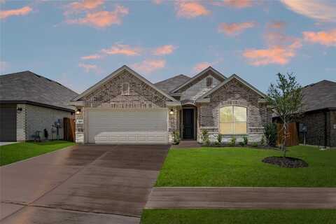 919 Madeline Lane, Cleburne, TX 76033