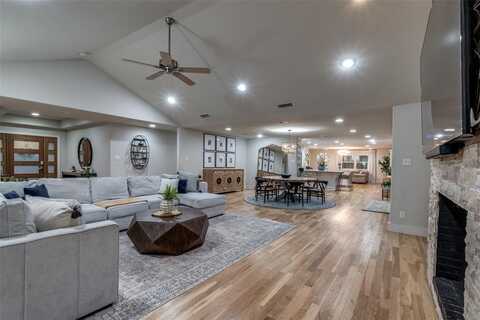 4055 Fawnhollow Drive, Dallas, TX 75244