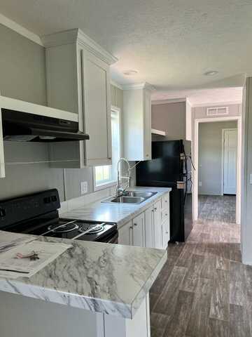 19 andieange cir, Asheville, NC 28806