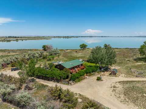 66 Shady Lane, Pavillion, WY 82523