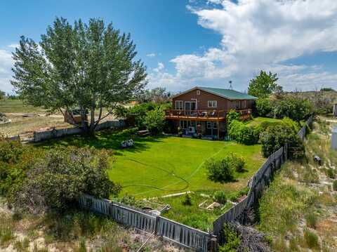 66 Shady Lane, Pavillion, WY 82523