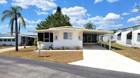 65 Juniper Drive East, Dundee, FL 33838