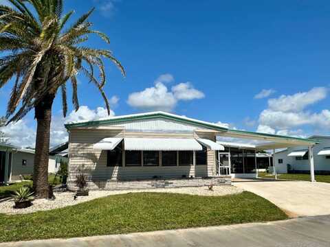 242 Avenue of Barons, Nokomis, FL 34275