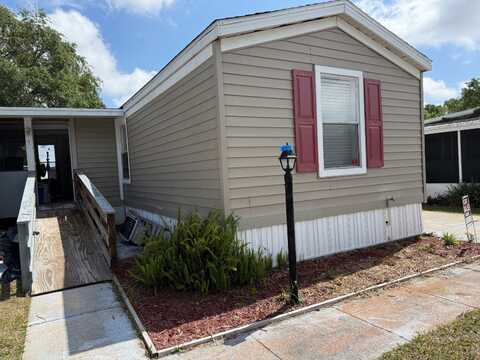 7 valencia court, Deland, FL 32724
