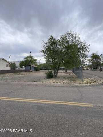 22550 Cedar Street, Seligman, AZ 86337