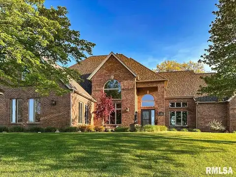 2844 Saint Andrews Court, El Paso, IL 61738