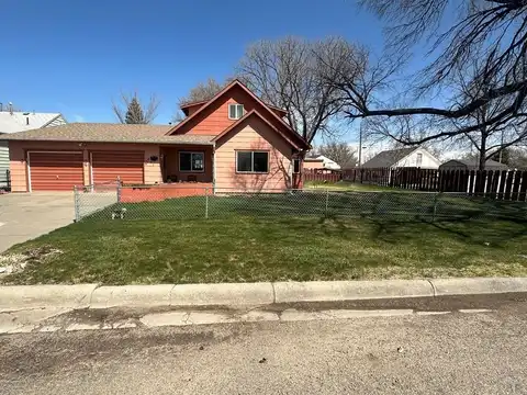 261 E 8th Ave, Springfield, CO 81073