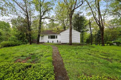 115 Knob Road, Mount Pocono, PA 18344