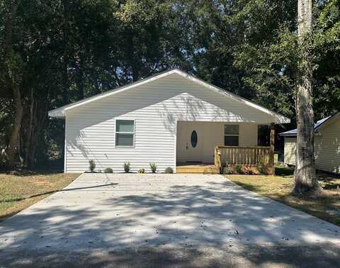 615 Carter, Picayune, MS 39466