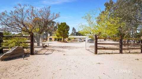 353 Mark CT, Inyokern, CA 93527