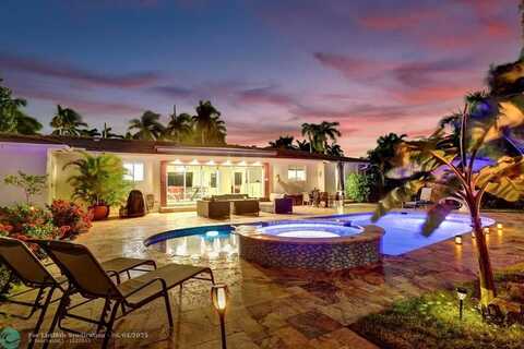 851 Harrison St, Hollywood, FL 33019