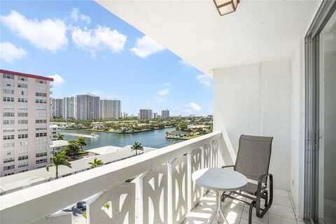 3113 S Ocean Dr, Hallandale Beach, FL 33009