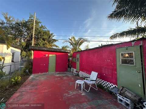 2294 NE 137th St, North Miami Beach, FL 33181