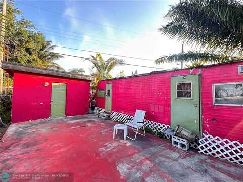 2294 NE 137th St, North Miami Beach, FL 33181
