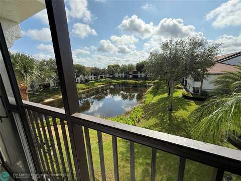 5153 Floria Dr, Boynton Beach, FL 33437