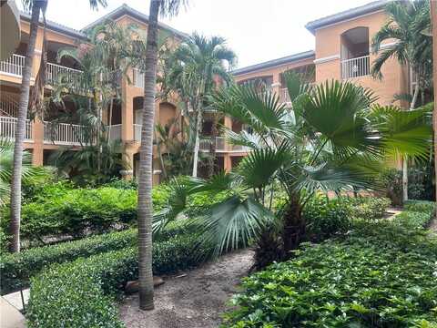 5035 Fairways Circle, Vero Beach, FL 32967