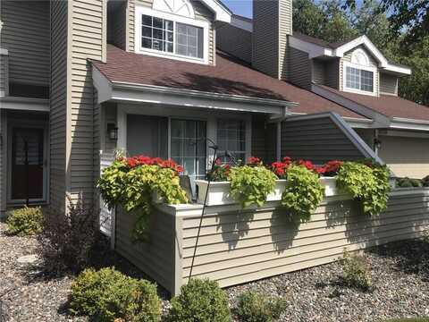 1920 Shenandoah Court, Plymouth, MN 55447
