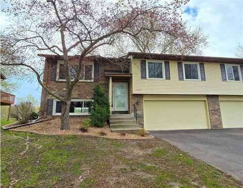 14291 92nd Avenue N, Maple Grove, MN 55369