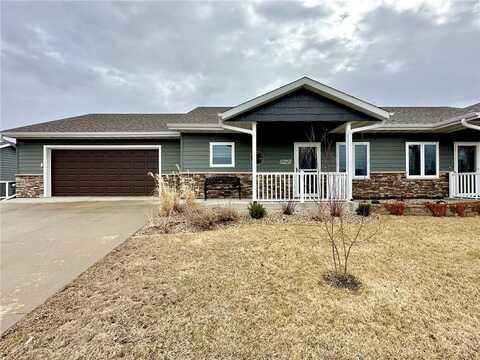 102 E Christensen Drive, Luverne, MN 56156