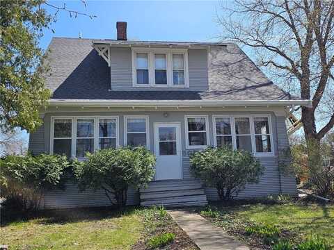 502 Park Street S, Fairfax, MN 55332