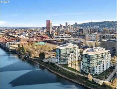 1260 NW NAITO PKWY, Portland, OR 97209