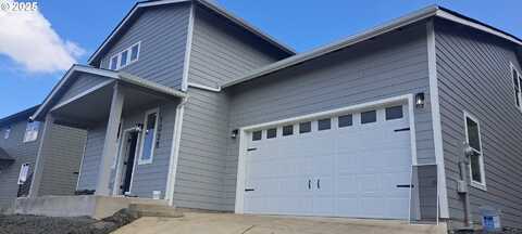 1028 FOREST HEIGHTS ST, Sutherlin, OR 97479