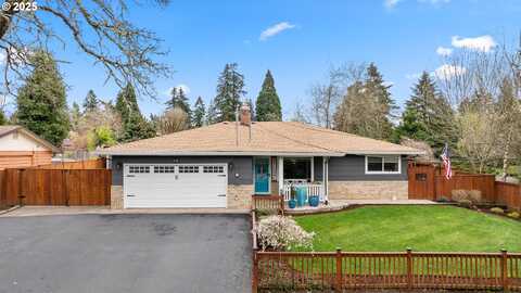 408 BARKER AVE, Oregon City, OR 97045