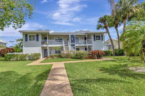 27 Eastgate Drive, Boynton Beach, FL 33436
