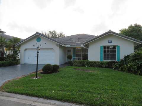 5372 Pine Circle, Coral Springs, FL 33067